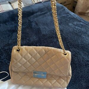 Michael Kors Light Weight Small Flap bag